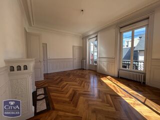  Appartement à vendre 6 pièces 189 m²