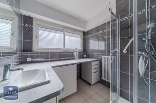  Appartement � vendre 4 pi�ces 93 m�