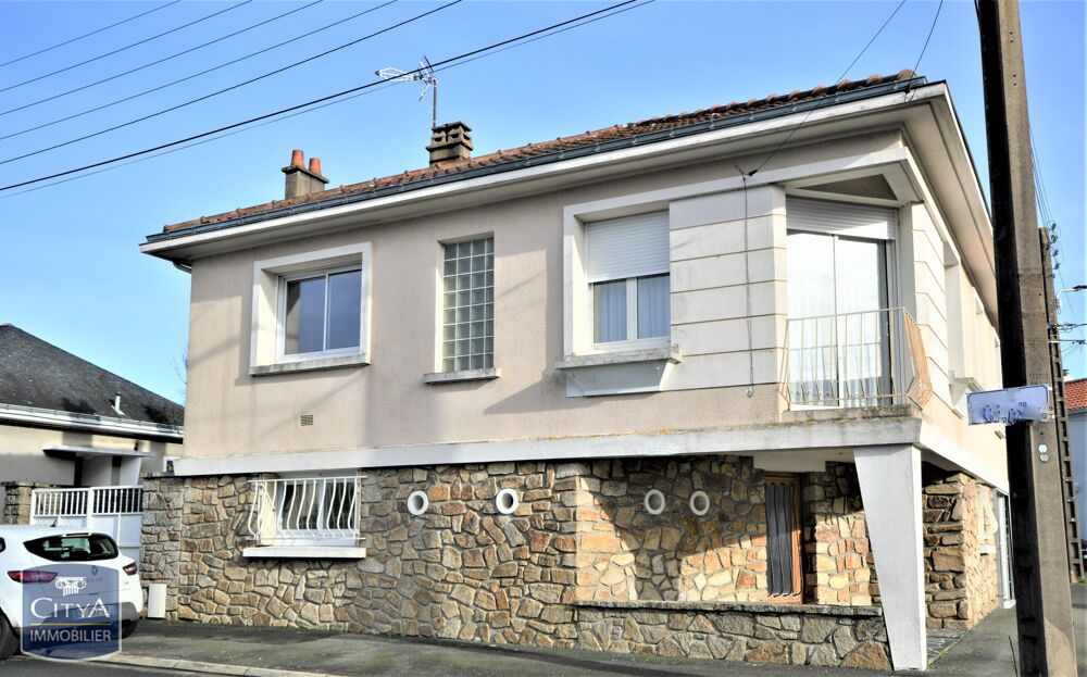Maison 8 pièces 167 m² · à Cholet · 167 m² · 235 000 €