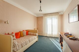  Appartement à vendre 6 pièces 151 m²