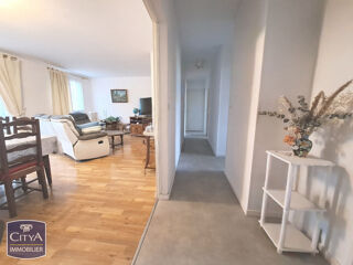 Appartement 5 pièces 82 m² · à Alençon · 82 m² · 78 000 €
