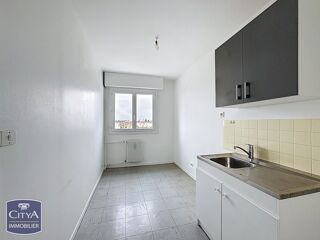  Appartement  vendre 1 pice 38 m