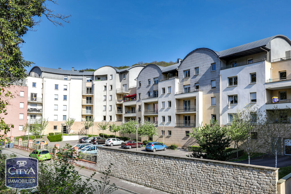 Appartement 2 pièces 56 m² · à Elbeuf · 56 m² · 67 000 €