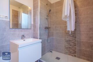  Appartement à vendre 5 pièces 82 m²