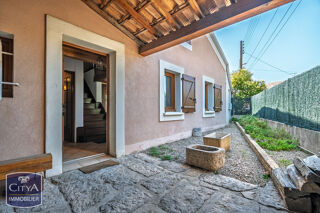  Maison à vendre 6 pièces 146 m²