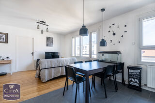  Appartement � vendre 4 pi�ces 77 m�