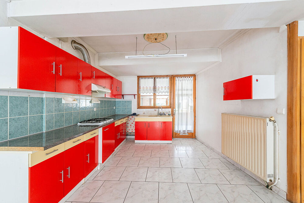 Maison 5 pièces 107 m² · à La Sentinelle · 107 m² · 99 000 €