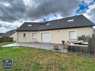  Maison à vendre 8 pièces 144 m²