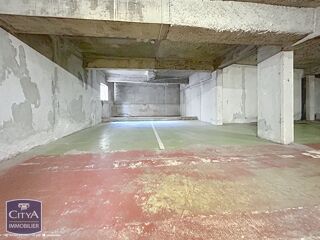  Parking / Garage à vendre 44 m²
