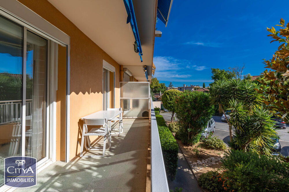 Appartement 2 pièces 49 m² · à Six-Fours-les-Plages · 49 m² · 235 000 €