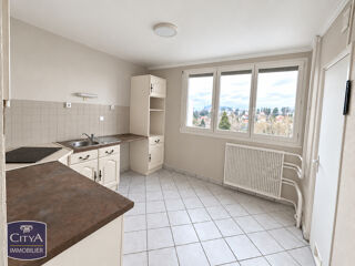 Appartement 2 pièces 48 m² · à Saint-Étienne · 48 m² · 49 500 €