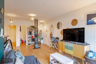  Appartement � vendre 5 pi�ces 83 m�