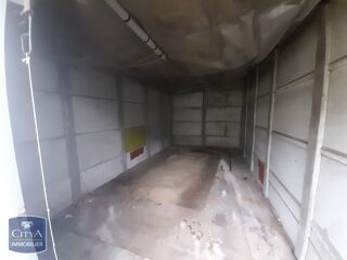  Parking / Garage à vendre 