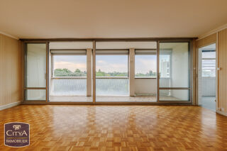  Appartement à vendre 4 pièces 77 m²