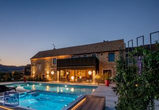  Maison à vendre 8 pièces 310 m²