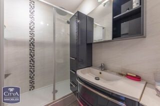 Appartement 3 pièces 57 m² · à Six-Fours-les-Plages · 57 m² · 341 000 €