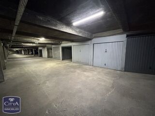  Parking / Garage � vendre 20 m�
