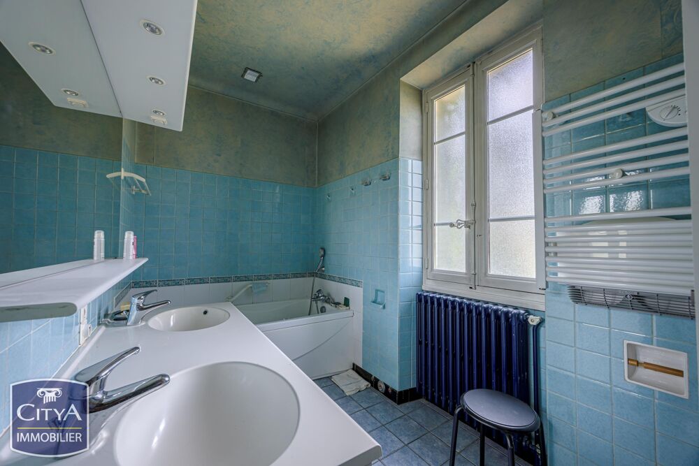 à vendre  Maison Chambéry (73000)