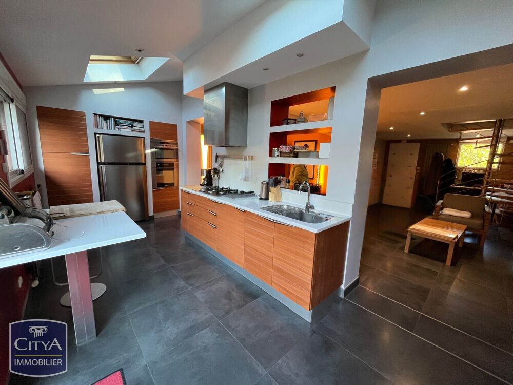 Maison 5 pièces 112 m² · à Poitiers · 112 m² · 237 000 €