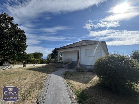   maison Maison - 7 pièce(s) - 169 m²
