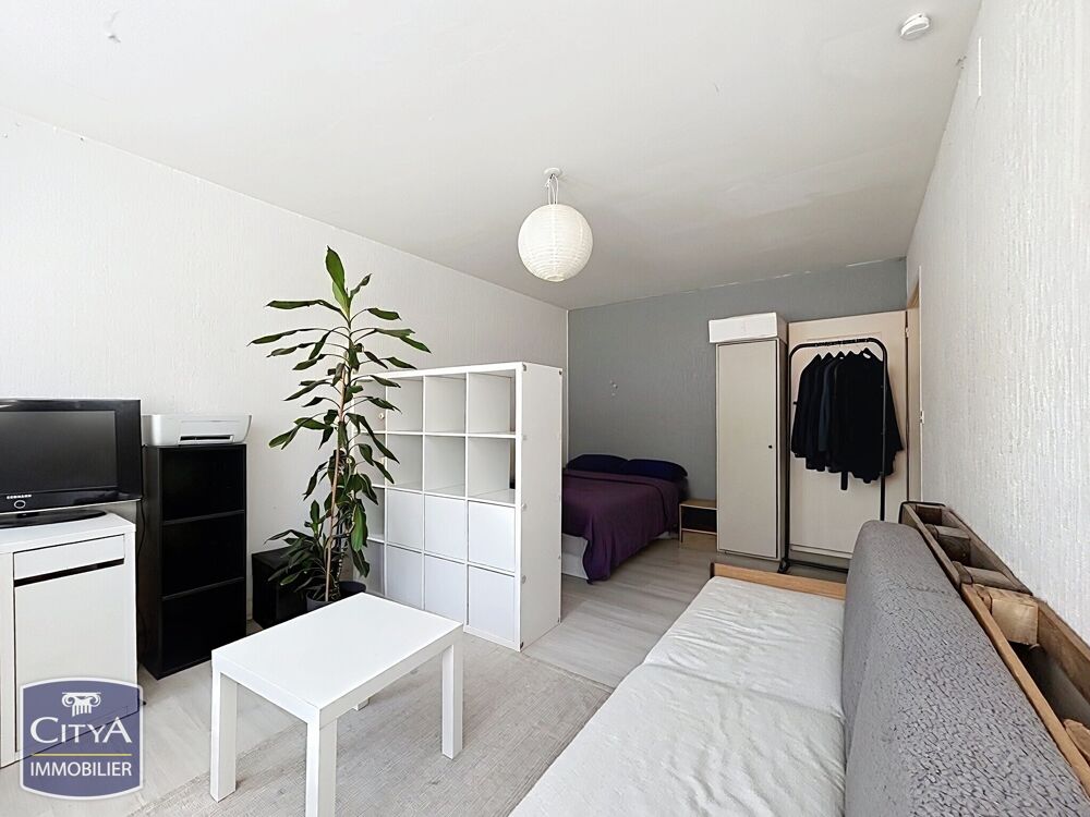 Appartement 1 pièce 27 m² · à Orléans · 27 m² · 86 000 €