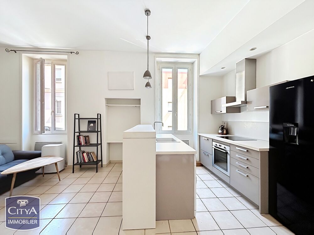 Appartement 1 pièce 34 m² · à Nîmes · 34 m² · 80 000 €
