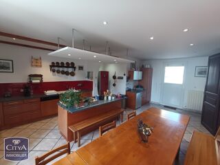  Appartement à vendre 6 pièces 243 m²