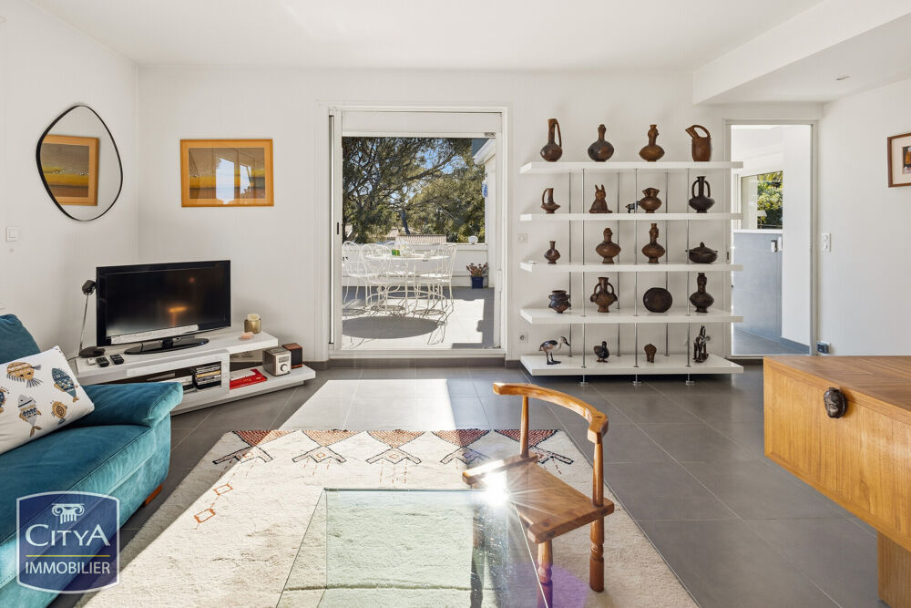à vendre  Appartement Les Issambres (83380)