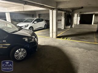  Parking / Garage � vendre 15 m�