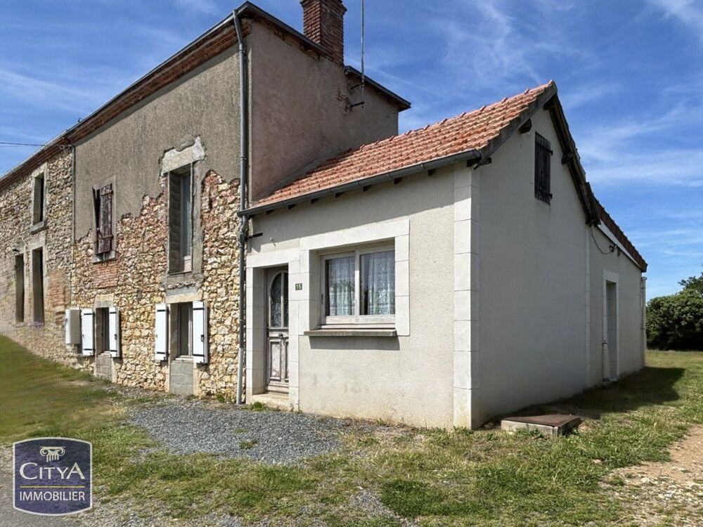 Maison 3 pièces 90 m² · à Velles · 90 m² · 67 000 €