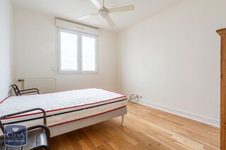  Appartement  vendre 2 pices 60 m