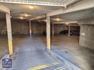  Parking / Garage à vendre 12 m²