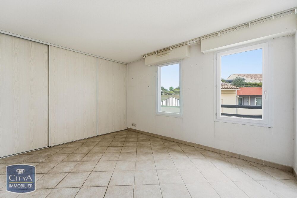 � vendre  Appartement Saint-Rapha�l (83700)