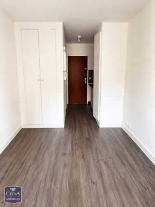 Appartement 1 pièce 15 m² · à Paris 15 · 15 m² · 153 000 €