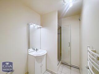  Appartement � vendre 4 pi�ces 81 m�