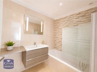  Appartement � vendre 3 pi�ces 63 m�