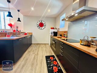  Appartement à vendre 5 pièces 143 m²