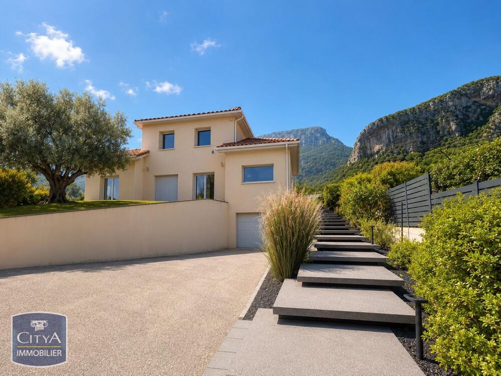 à vendre  Maison Claix (38640)
