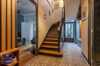  Maison � vendre 8 pi�ces 241 m�