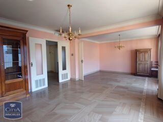  Appartement à vendre 6 pièces 147 m²