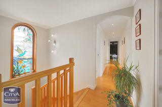  Appartement à vendre 8 pièces 168 m²