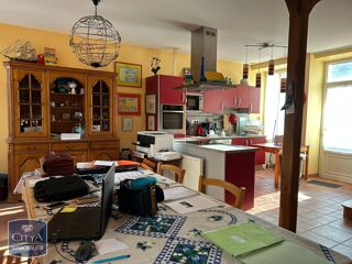  Maison à vendre 11 pièces 381 m²