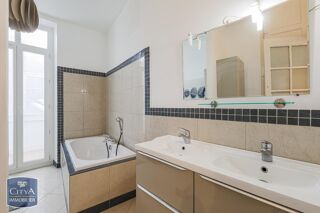  Appartement à vendre 5 pièces 131 m²