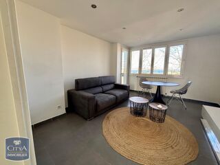  Appartement � vendre 3 pi�ces 56 m� S�te