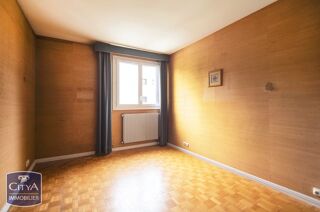  Appartement � vendre 4 pi�ces 82 m�