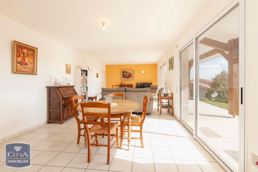 Maison 4 pièces 90 m² · à Montsoué · 90 m² · 180 000 €