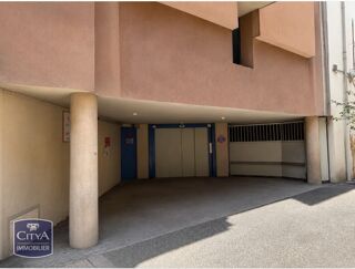  Parking / Garage à vendre 24 m²