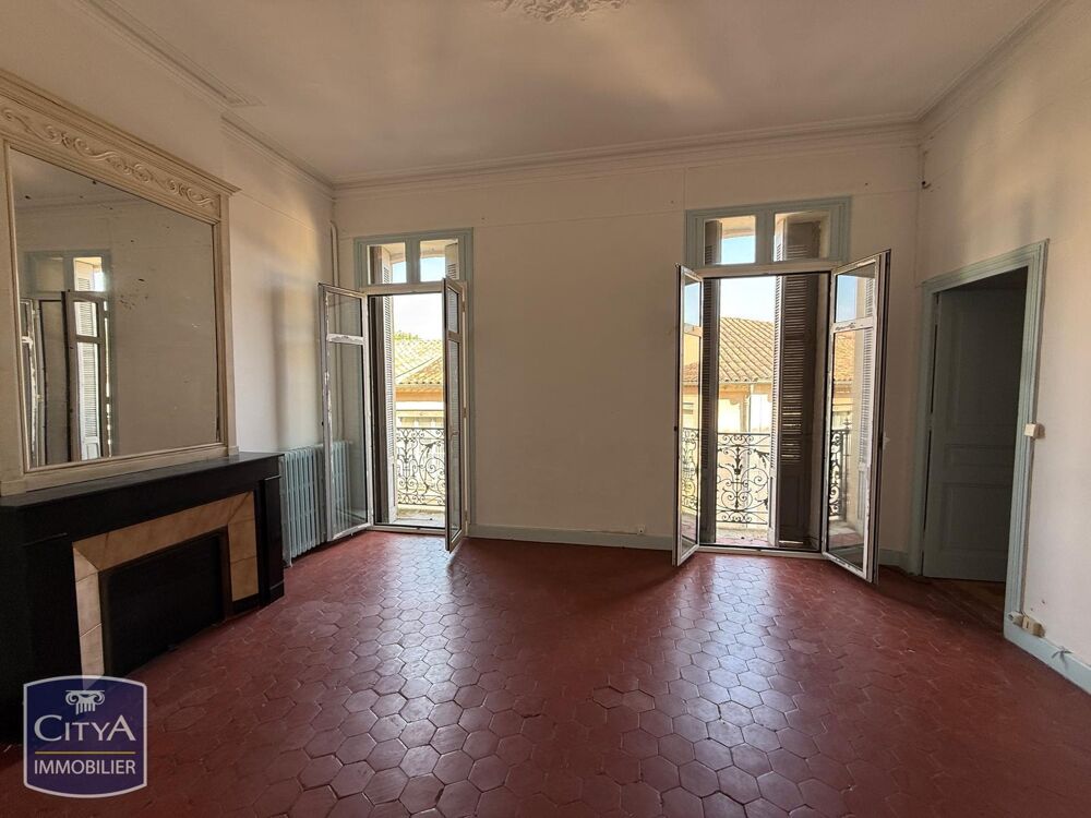   immeuble Nîmes