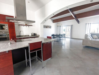  Maison � vendre 5 pi�ces 170 m�