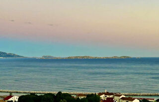  Immeuble � vendre 242 m�